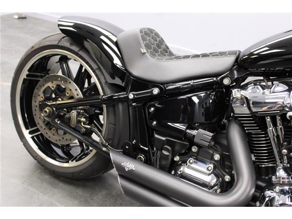 2018 Harley-Davidson Breakout