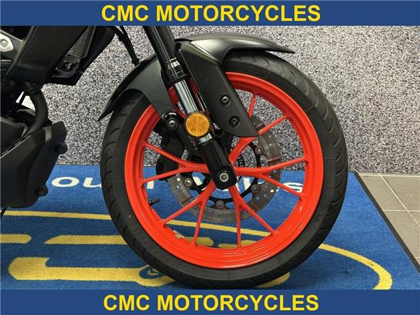  Yamaha MT-125 MT 125