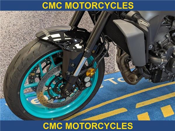  Yamaha MT-09 MT-09