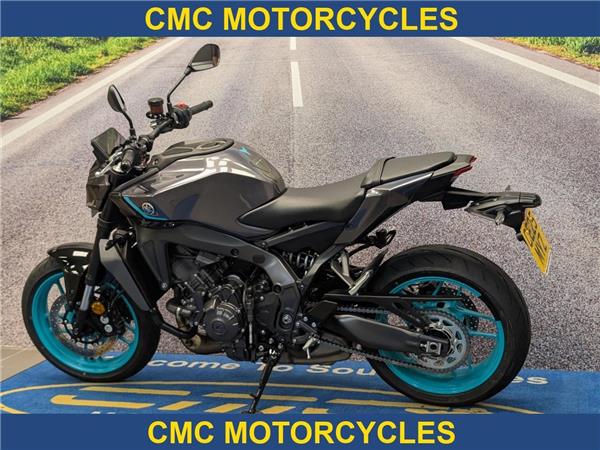  Yamaha MT-09 MT-09