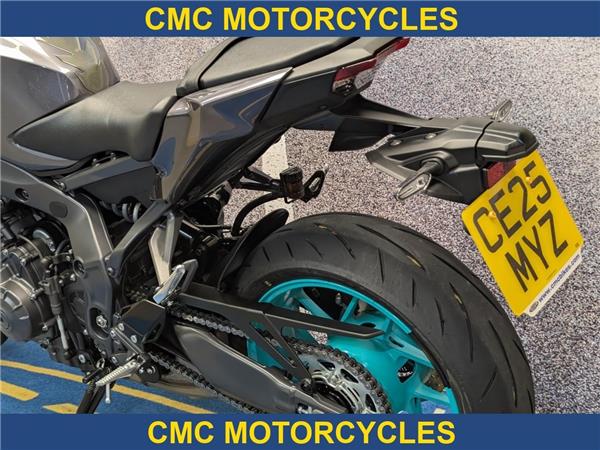 Yamaha MT-09 MT-09
