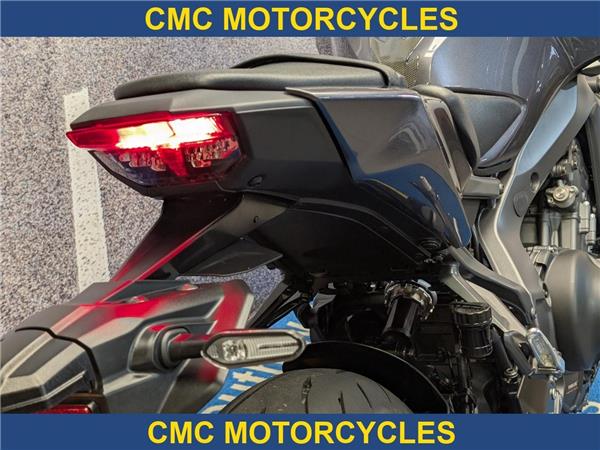  Yamaha MT-09 MT-09