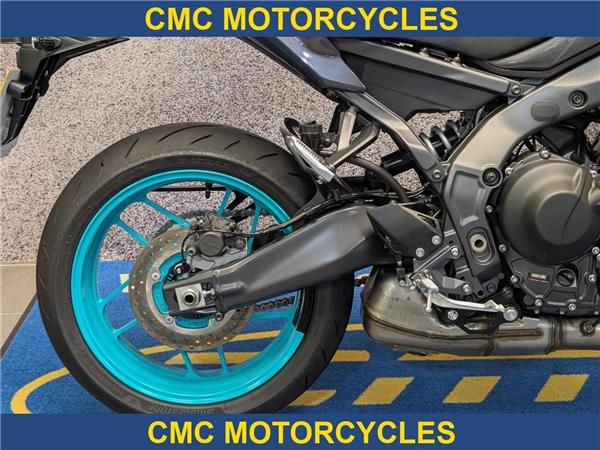  Yamaha MT-09 MT-09