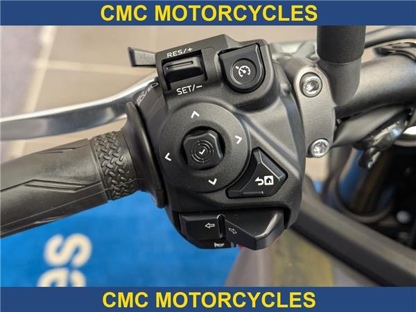 Yamaha MT-09 MT-09