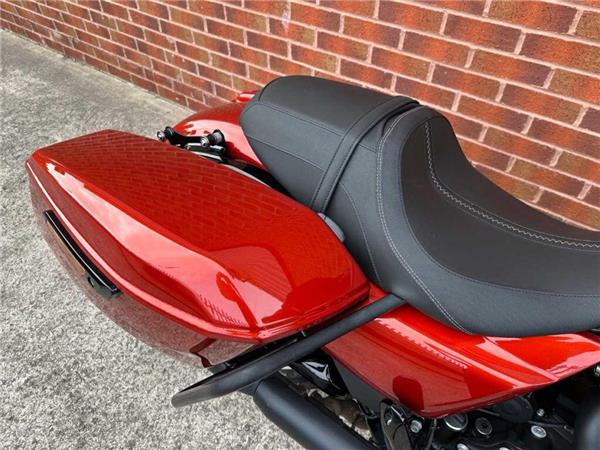 2024 Harley-Davidson Street Glide 1923 24