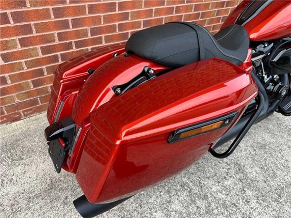 2024 Harley-Davidson Street Glide 1923 24