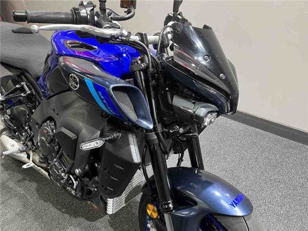 2023 Yamaha MT10 Blue