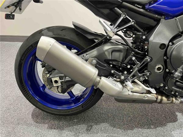 2023 Yamaha MT10 Blue