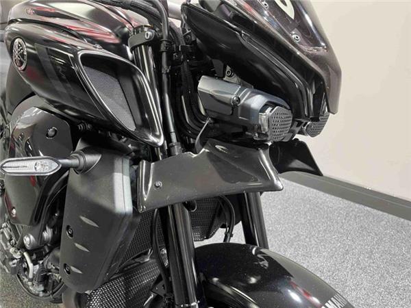 2024 Yamaha MT10 Black