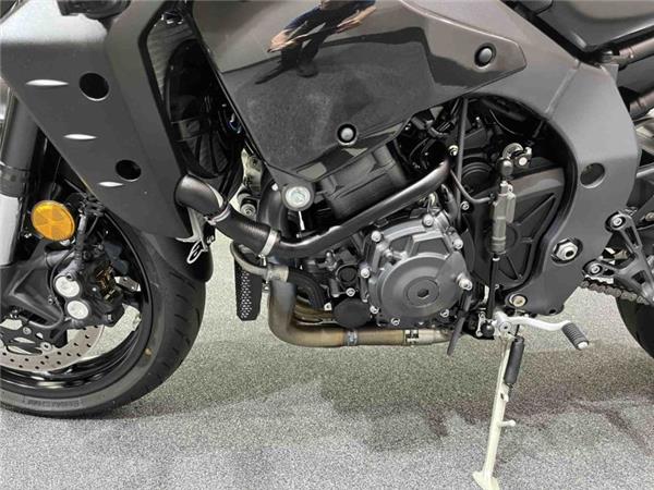 2024 Yamaha MT10 Black