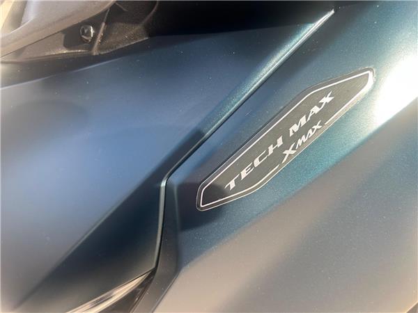 2023 Yamaha XMAX 300