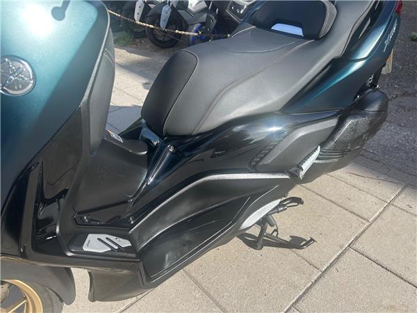 2023 Yamaha XMAX 300