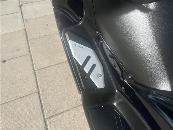 2023 Yamaha XMAX 300