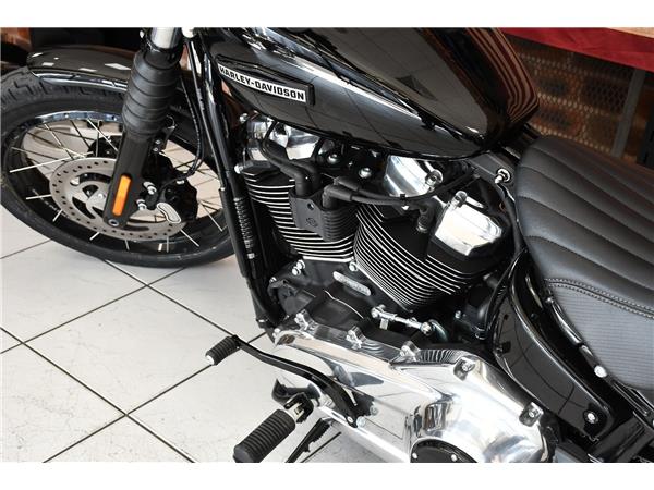 2025 HARLEY-DAVIDSON STREET BOB