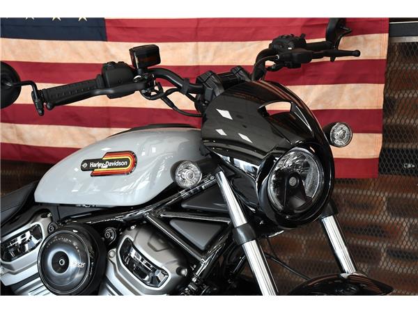 2025 HARLEY-DAVIDSON NIGHTSTER SPECIAL