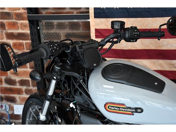 2025 HARLEY-DAVIDSON NIGHTSTER SPECIAL