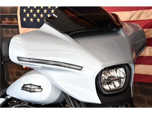 2025 HARLEY-DAVIDSON TOURING FLHX STREET GLIDE