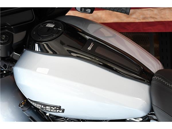 2025 HARLEY-DAVIDSON TOURING FLHX STREET GLIDE