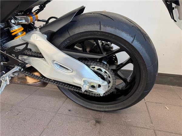 2024 YAMAHA YZF-R1M