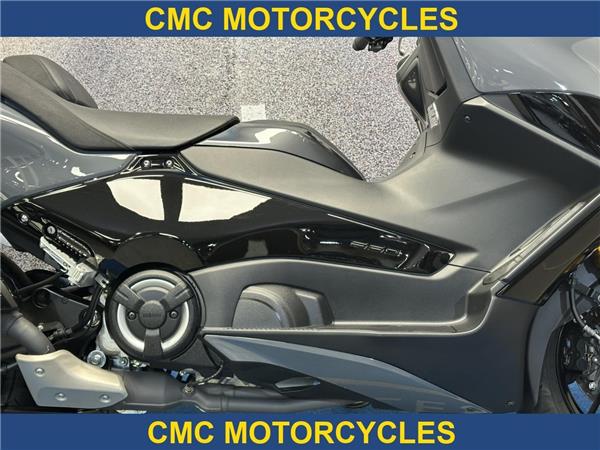  Yamaha TMAX T Max Tech Max 560