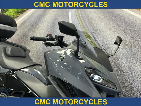  Yamaha TMAX T Max Tech Max 560