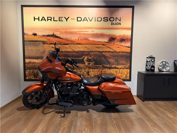 2020 HARLEY-DAVIDSON STREET GLIDE