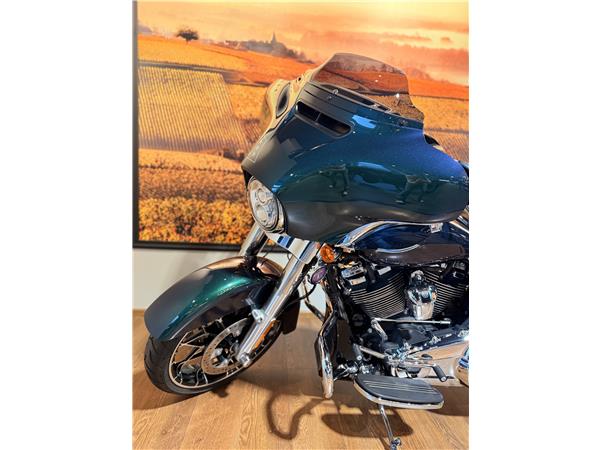2021 HARLEY-DAVIDSON STREET GLIDE