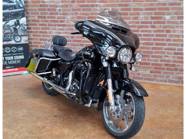 Street Glide CVO 
