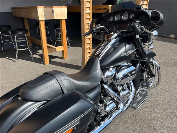 2016 Harley-Davidson Touring