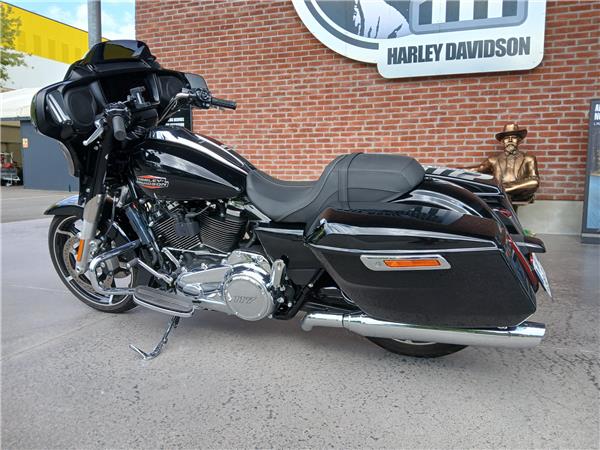 2024 HARLEY-DAVIDSON STREET GLIDE