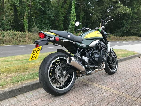 2024 Kawasaki Z900 RS