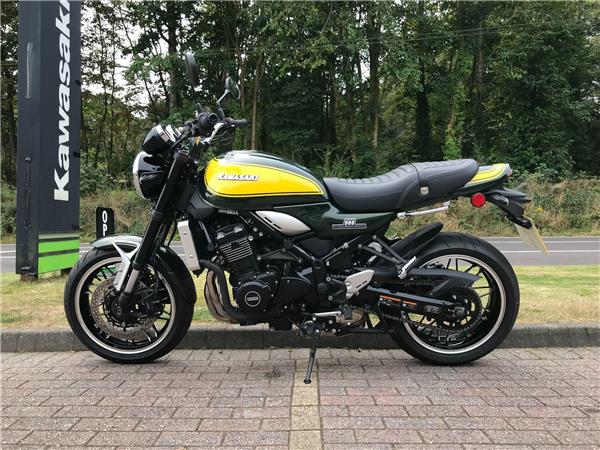 2024 Kawasaki Z900 RS