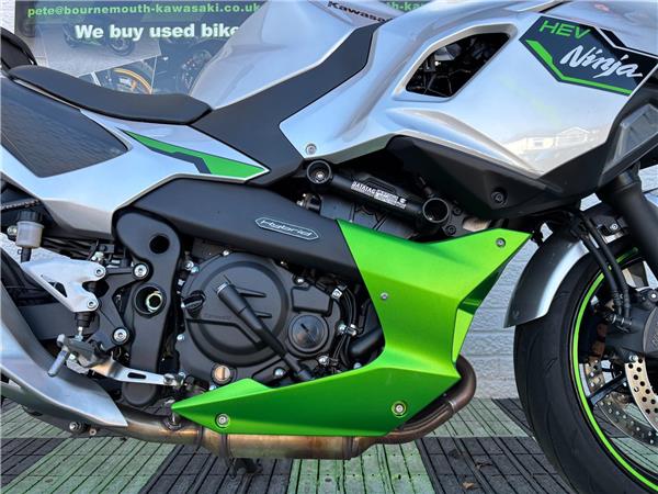 2024 Kawasaki Ninja 7 Hybrid