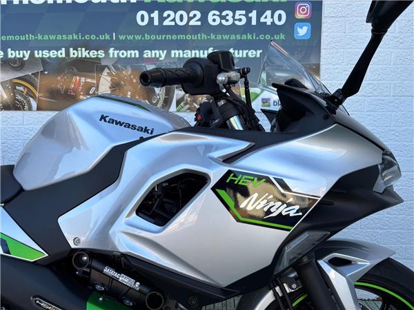 2024 Kawasaki Ninja 7 Hybrid