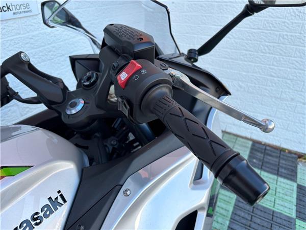 2024 Kawasaki Ninja 7 Hybrid