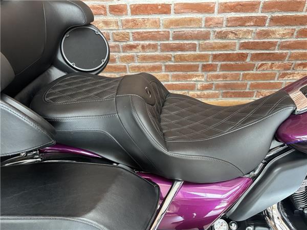 Road Glide Ultra 