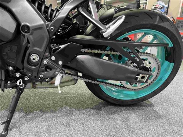 2025 Yamaha MT09 Y-AMT AUTO DBNM MISTREL G