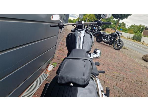 BREAKOUT 117 FXBRS 
