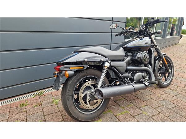 Street 750 