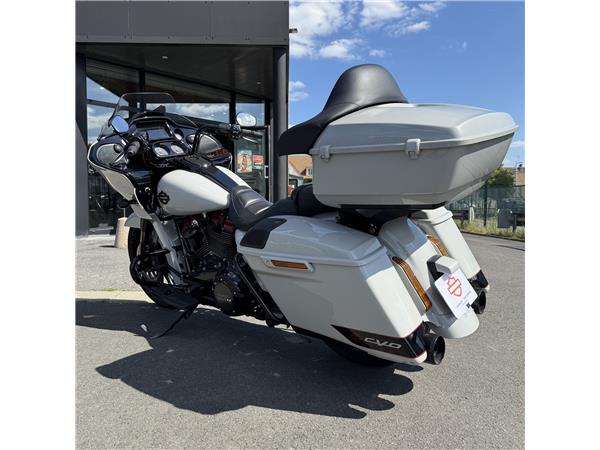 2021 HARLEY-DAVIDSON ROAD GLIDE