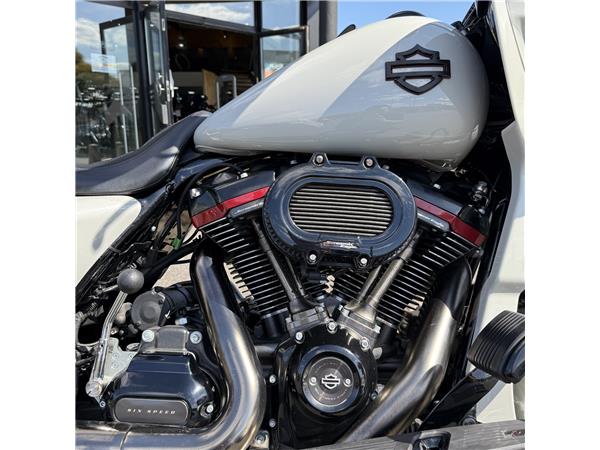 2021 HARLEY-DAVIDSON ROAD GLIDE