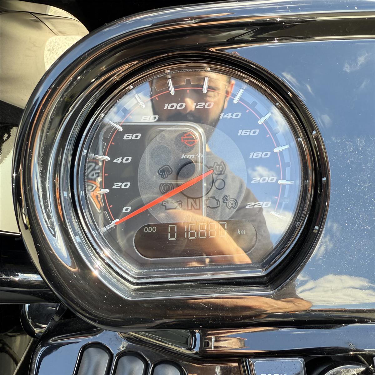 2021 HARLEY-DAVIDSON ROAD GLIDE