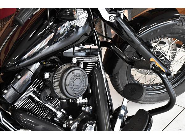 2016 HARLEY-DAVIDSON SOFTAIL FLSS  SLIM S