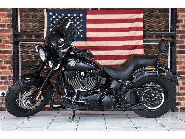 2016 HARLEY-DAVIDSON SOFTAIL FLSS  SLIM S
