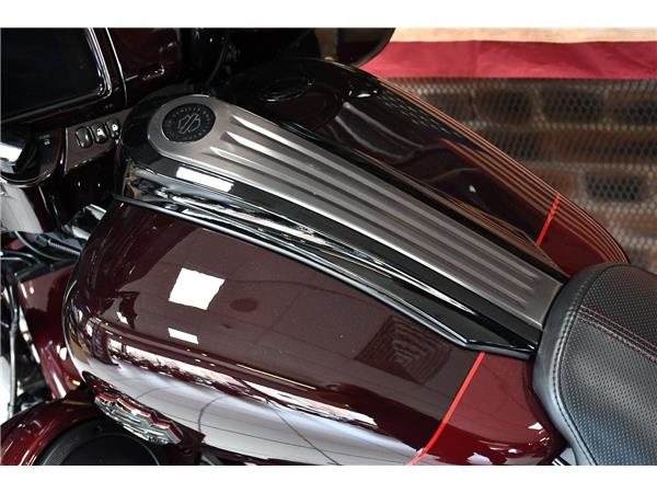 2019 HARLEY-DAVIDSON CVO FLHXSE STREET GLIDE