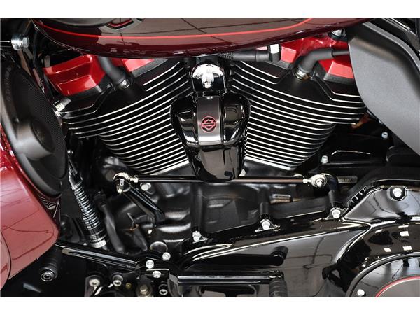 2019 HARLEY-DAVIDSON CVO FLHXSE STREET GLIDE