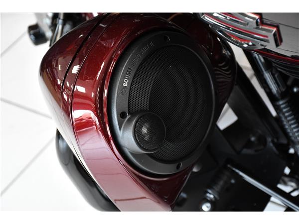 2019 HARLEY-DAVIDSON CVO FLHXSE STREET GLIDE