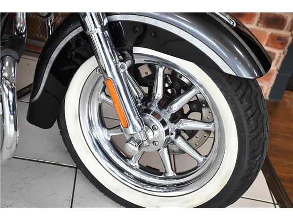 2015 HARLEY-DAVIDSON CVO FLSTNSE SOFTAIL DELUXE