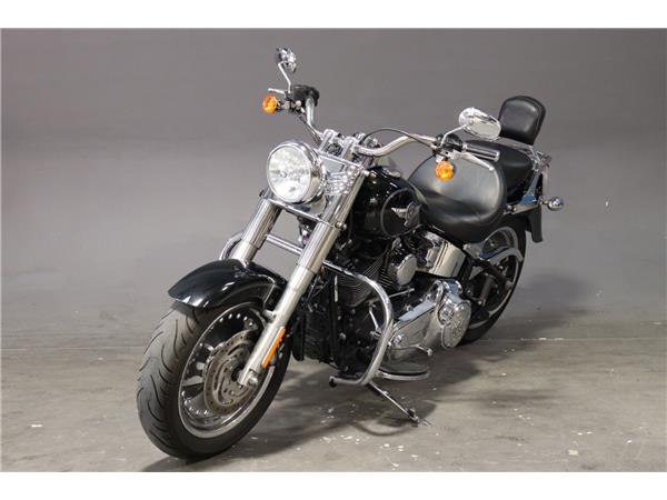 2014 HARLEY-DAVIDSON SOFTAIL FLSTF FAT BOY
