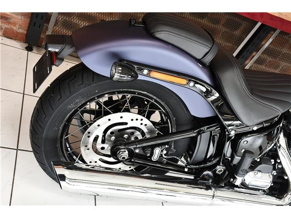 2025 HARLEY-DAVIDSON STREET BOB